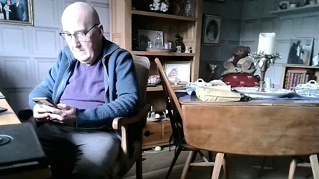 Snapshot of Adamdaddybear chatting on January 22, 11:45 am Adamdaddybear online show from January 22, 11:45 am