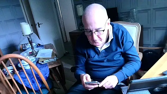 Snapshot of Adamdaddybear chatting on February 14, 1:08 pm Adamdaddybear online show from February 14, 1:08 pm
