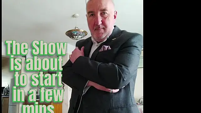 Adamdaddybear online show from March 5, 8:22 am