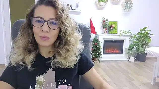 SukyGirl online show from December 2, 11:01 am