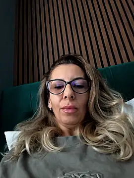 SukyGirl online show from January 14, 9:13 am