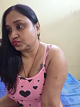 Snapshot of SExy_ria_1993 chatting on June 23, 8:12 am SExy ria 1993 online show from June 23, 8:12 am