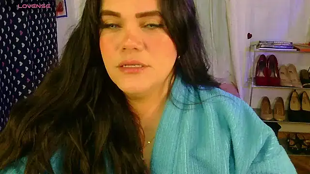 blue angel33 online show from April 10, 2:07 am