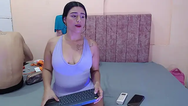 dirty couple22 online show from November 20, 1:45 pm