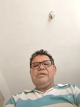Snapshot of catatunboculion chatting on October 12, 5:47 pm catatunboculion online show from October 12, 5:47 pm