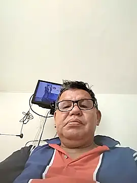 Snapshot of catatunboculion chatting on October 3, 12:17 pm catatunboculion online show from October 3, 12:17 pm