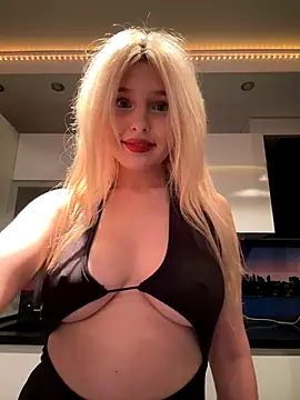 Snapshot of XMelissaX chatting on October 9, 8:31 pm XMelissaX online show from October 9, 8:31 pm