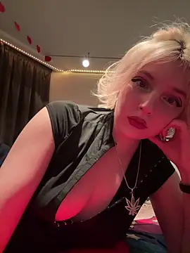 XMelissaX online show from February 27, 8:52 pm