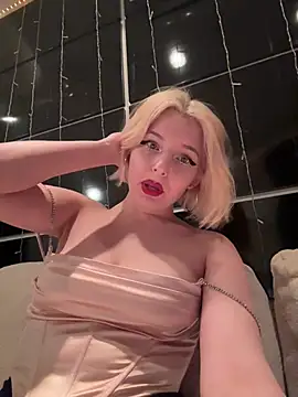 XMelissaX online show from February 9, 9:13 pm