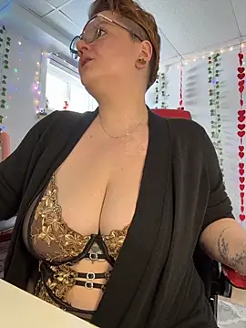 Sweetleeahxx online show from March 26, 1:09 pm