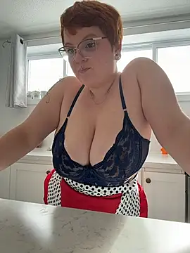 Sweetleeahxx online show from February 26, 3:12 pm