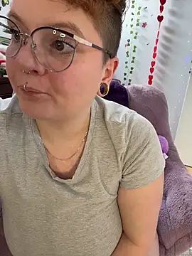 Sweetleeahxx online show from March 20, 1:34 pm