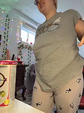 Sweetleeahxx online show from March 28, 11:22 am