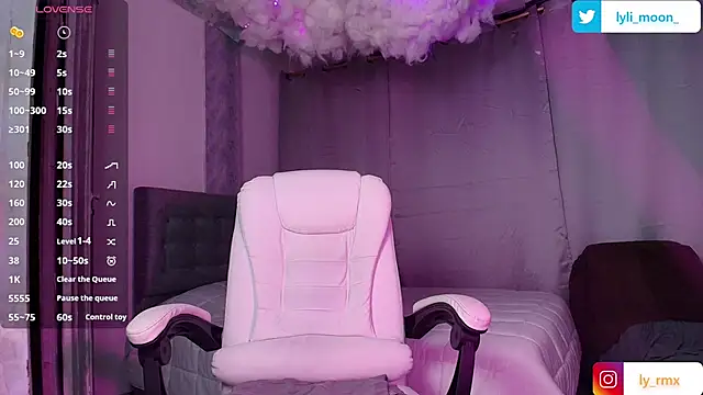 lylita2 online show from November 15, 3:54 am