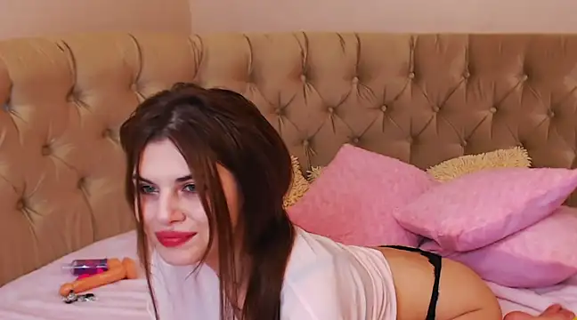 evelonel online show from March 23, 3:43 am