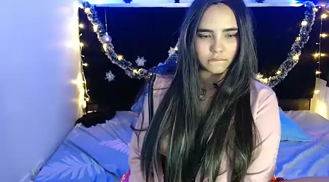 Miapeyton online show from December 8, 8:58 pm