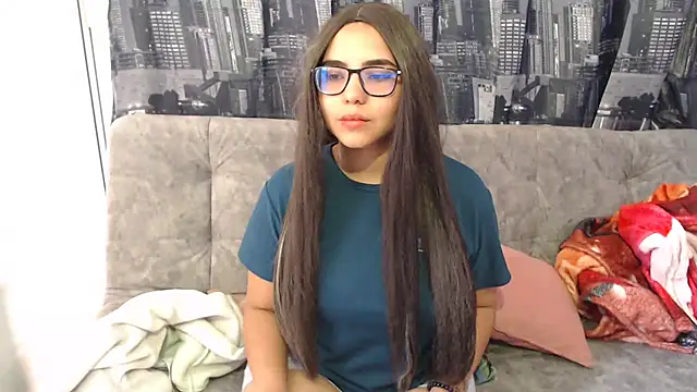 Miapeyton online show from January 29, 3:37 pm