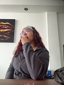 Miapeyton online show from November 18, 3:26 pm