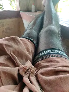 Snapshot of Shibuvyyyy chatting on November 16, 6:07 am Shibuvyyyy online show from November 16, 6:07 am