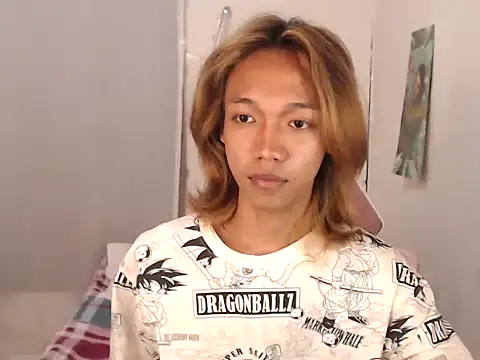 imtwinky online show from March 11, 3:50 pm