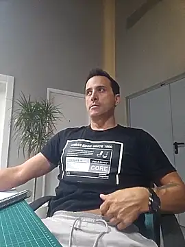 Lucas   81 online show from November 13, 7:18 pm