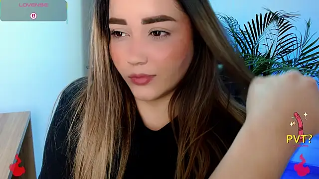 Snapshot of Lucia_star__ chatting on June 11, 2:25 pm Lucia star online show from June 11, 2:25 pm
