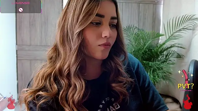 Lucia star   online show from February 2, 5:12 pm