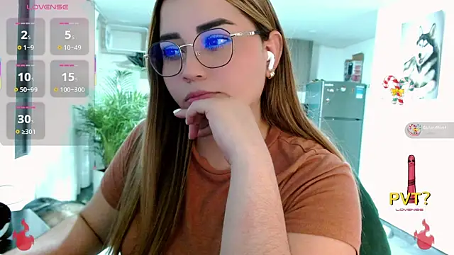 Lucia star   online show from November 26, 2:11 am