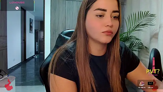 Lucia star   online show from February 21, 10:01 pm