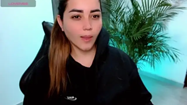Snapshot of Lucia_star__ chatting on July 20, 1:02 pm Lucia star online show from July 20, 1:02 pm