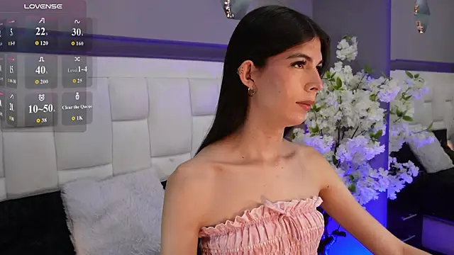 CuteAri online show from November 14, 8:23 pm