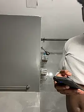 Festivitiesking1 online show from November 3, 1:26 pm