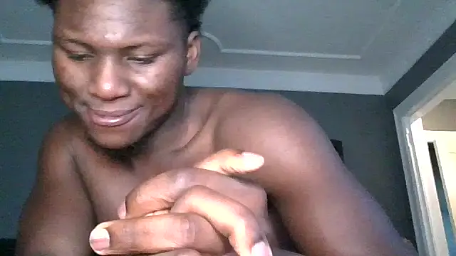 Snapshot of Festivitiesking1 chatting on October 9, 12:28 pm Festivitiesking1 online show from October 9, 12:28 pm