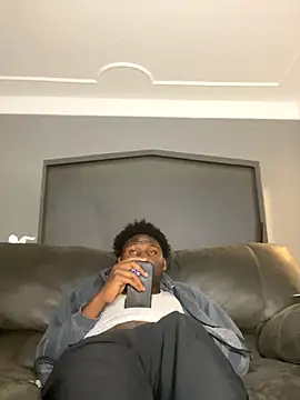 Festivitiesking1 online show from November 8, 11:30 pm