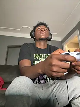 Festivitiesking1 online show from October 31, 8:33 am