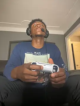 Festivitiesking1 online show from October 29, 10:31 pm