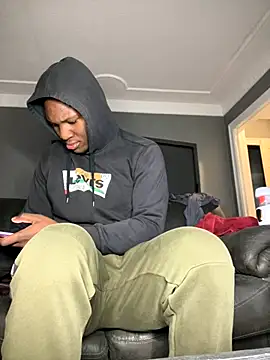 Festivitiesking1 online show from November 11, 1:17 pm