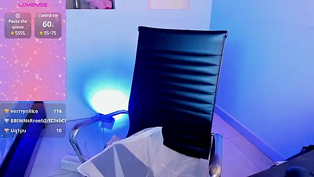 IvyBliss8 online show from February 13, 6:15 pm