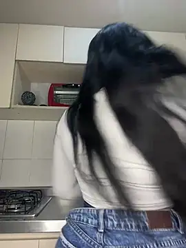 IvyBliss8 online show from April 21, 8:48 pm
