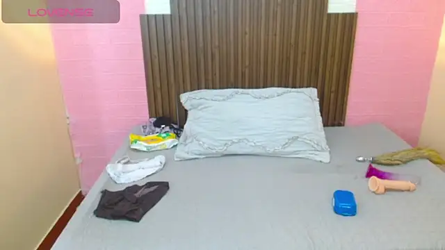 Snapshot of Angelica_Blue chatting on September 28, 4:36 pm Angelica Blue online show from September 28, 4:36 pm