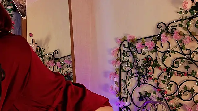 LisaVamp online show from October 1, 10:46 pm