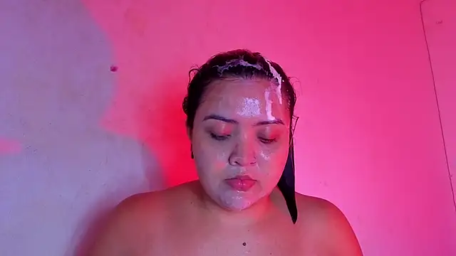 Agatha humidity online show from May 14, 10:18 pm