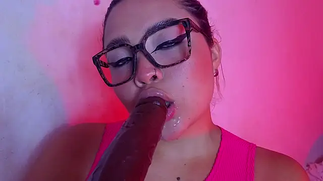 Agatha humidity online show from May 4, 7:44 am