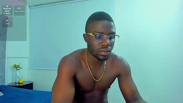 Latrellx7 online show from March 22, 12:25 pm