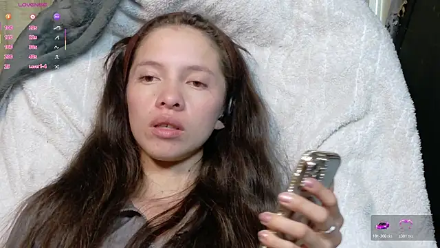 sweetdam12 online show from December 16, 8:13 pm