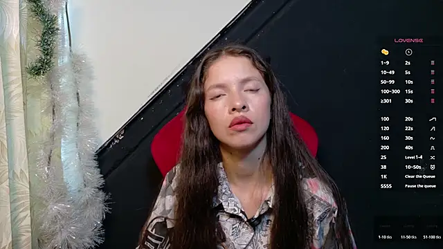 sweetdam12 online show from February 10, 8:19 pm