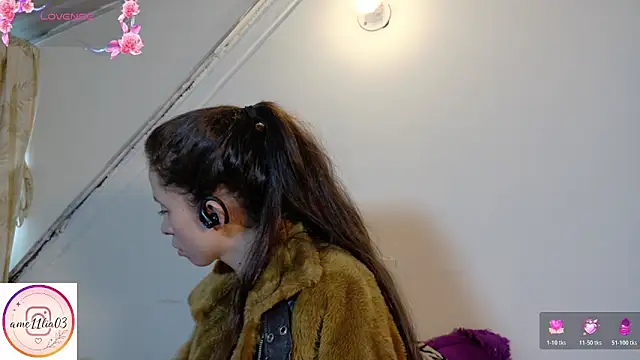 Snapshot of sweetdam12 chatting on June 5, 8:03 pm sweetdam12 online show from June 5, 8:03 pm
