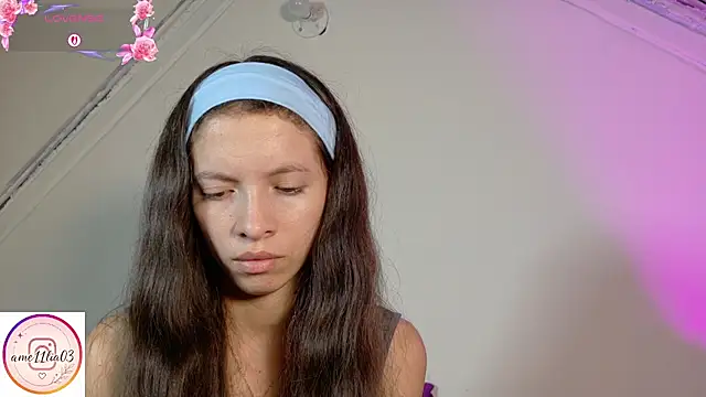 Snapshot of sweetdam12 chatting on June 11, 12:32 am sweetdam12 online show from June 11, 12:32 am