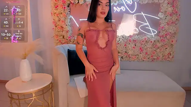 GiaFerrara online show from October 31, 4:20 am