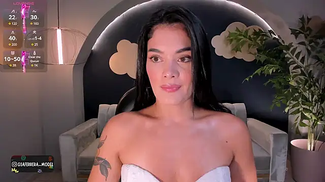 Snapshot of GiaFerrara chatting on March 19, 7:17 pm GiaFerrara online show from March 19, 7:17 pm
